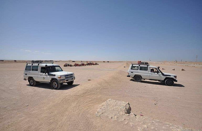 Kombi-Wüstentour in Safaga: Quad, Jeep, Buggy und Kamelreiten