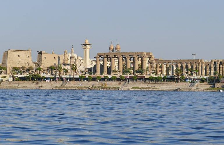 Tagesausflug von Safaga nach Luxor mit dem Privatwagen