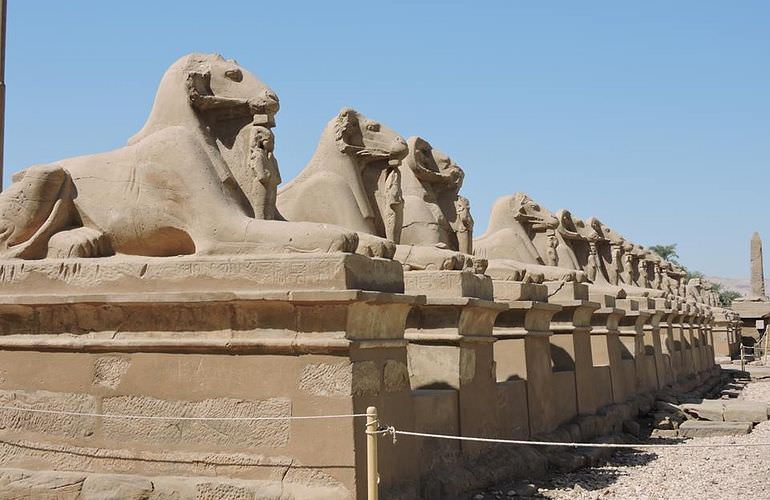 Tagesausflug von Safaga nach Luxor mit dem Privatwagen