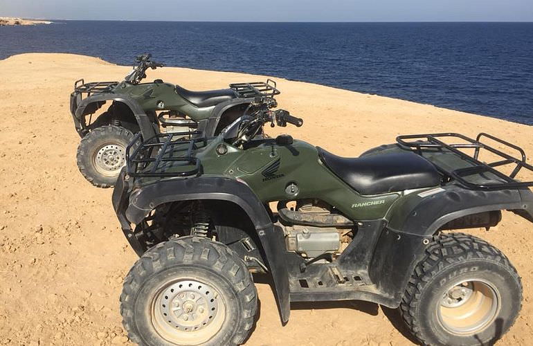 Privates Quad-Abenteuer am Strand bei Sonnenuntergang ab Safaga