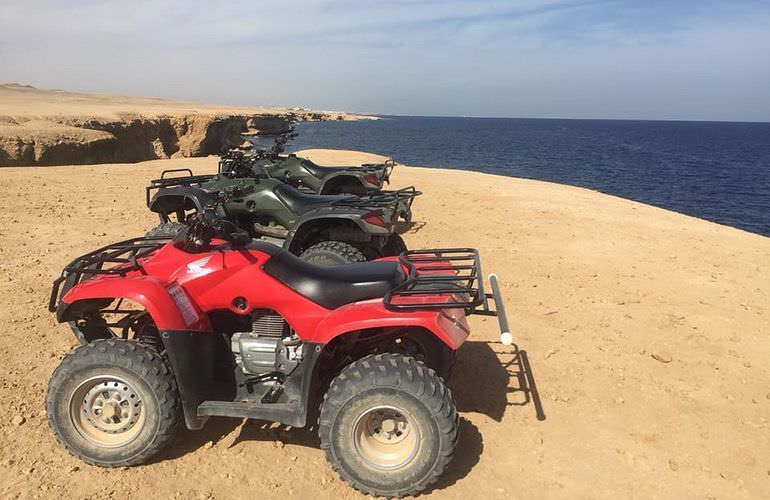 Privates Quad-Abenteuer am Strand bei Sonnenuntergang ab Safaga