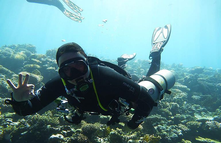 Fun Diving Safaga - Ganztägige Tauchfahrt mit 2 Tauchgängen